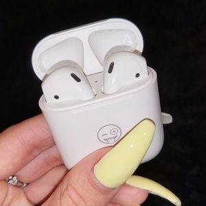 apple airpods